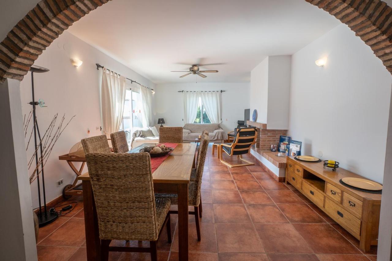 Private Heated Pool, Jacuzzi & 1225M2 Garden In Villa Cipreses Frigiliana Εξωτερικό φωτογραφία