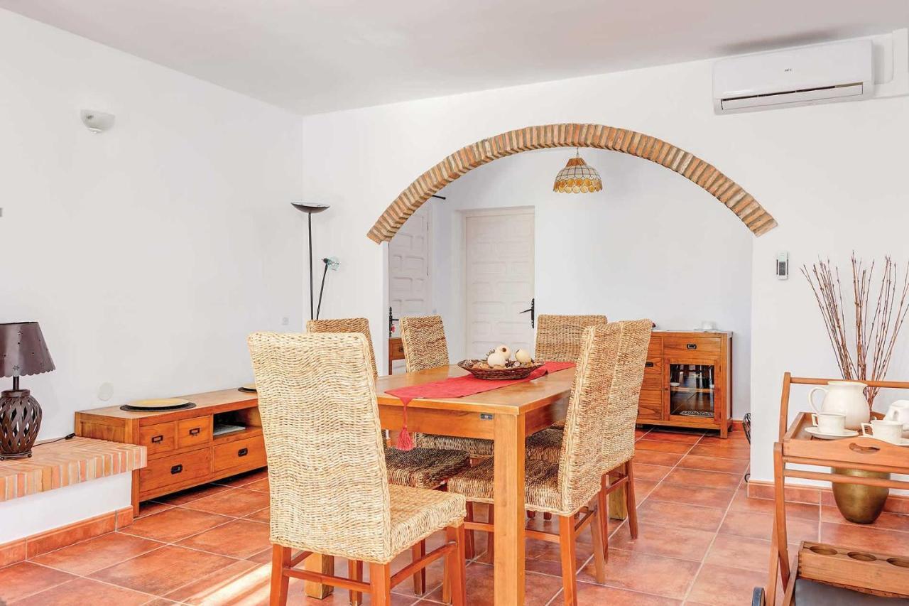 Private Heated Pool, Jacuzzi & 1225M2 Garden In Villa Cipreses Frigiliana Εξωτερικό φωτογραφία