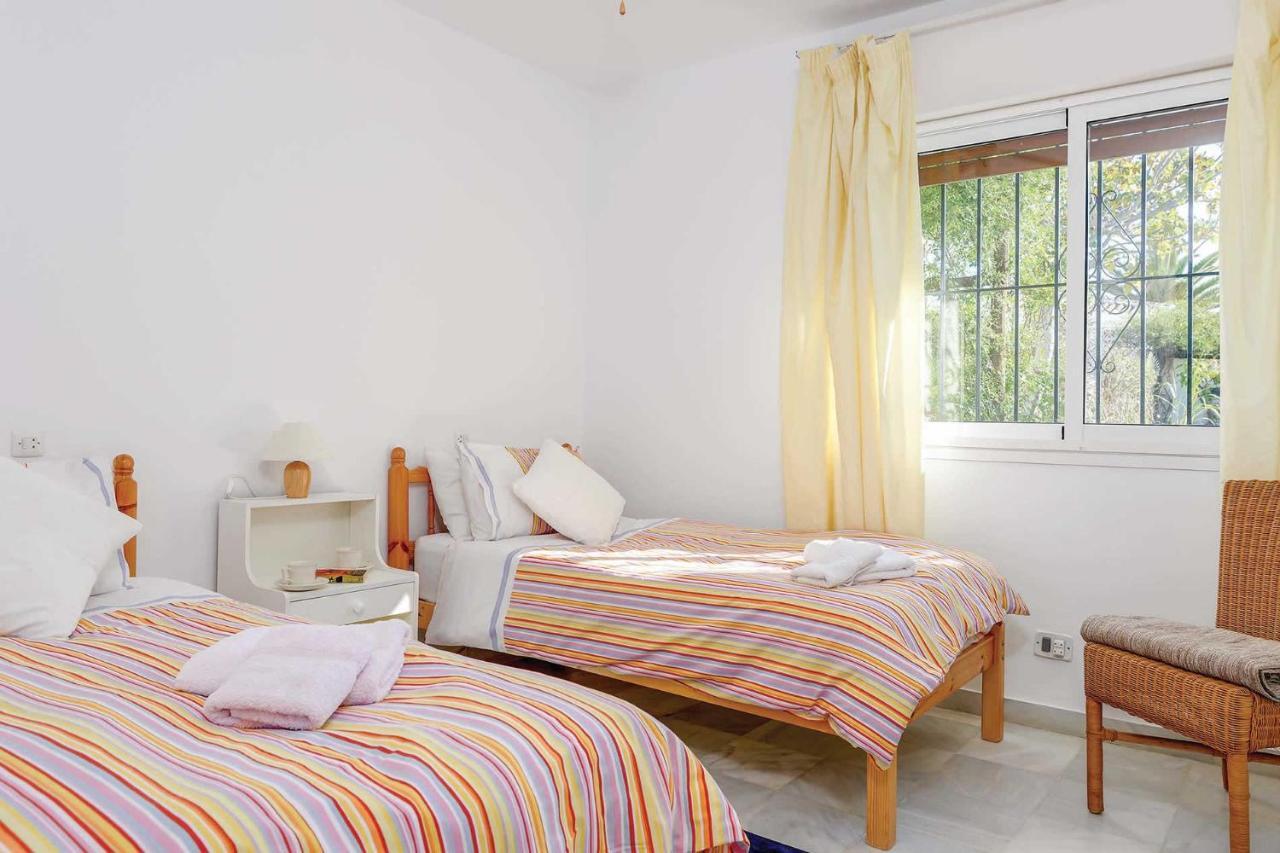 Private Heated Pool, Jacuzzi & 1225M2 Garden In Villa Cipreses Frigiliana Εξωτερικό φωτογραφία